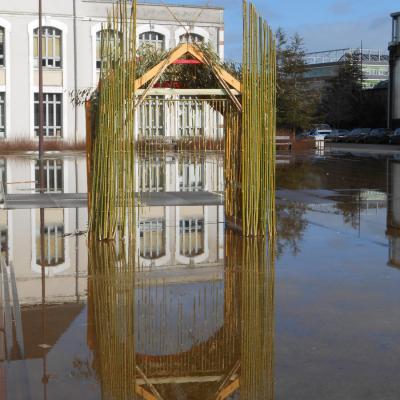 Porte du Festival (reflets)